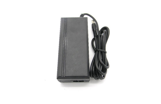 12V 2A AC Để DC Power Adapter Quá dòng / Liên tục 5.5x2.1mm hiện tại