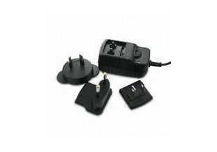 Thống ESD EN60950 Travel Power Adapters Với Interchangeable Phích Đối với thiết bị di động