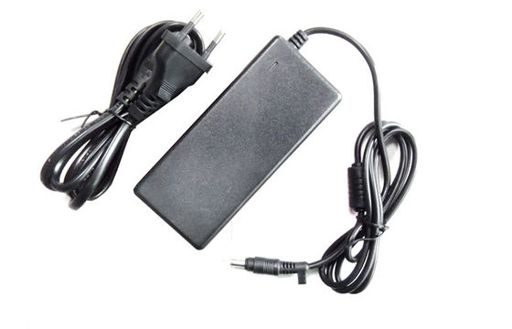 65W thay thế máy tính xách tay Power Adapter Tác động kháng chiến Đối với HP / Compaq