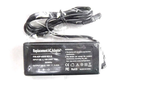 Quá dòng phổ Laptop Power Adapter / thay thế Adapter Đối với Cổng