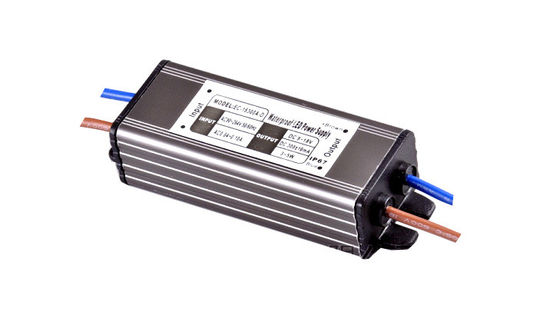 Hiệu quả 220 V AC liên tục AC hiện tại Để DC LED driver 300mA Với OLP / OVP