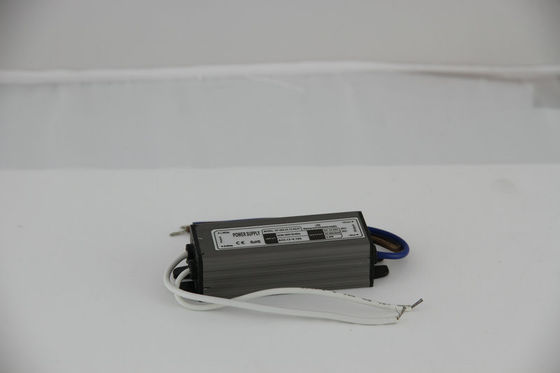 Hiệu quả 220 V AC liên tục AC hiện tại Để DC LED driver 300mA Với OLP / OVP