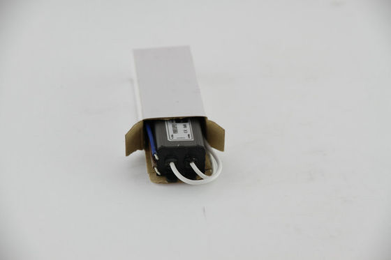 Hiệu quả 220 V AC liên tục AC hiện tại Để DC LED driver 300mA Với OLP / OVP
