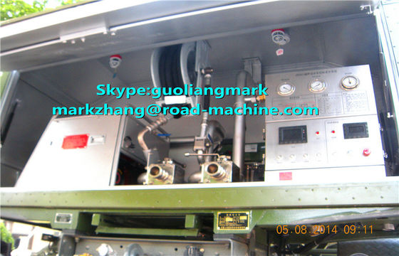 SINOTRUK HOWO Xe tải chở dầu 6 * 4 quân đội xanh 25 * 4 với EURO tiêu chuẩn LHD HOẶC RHD